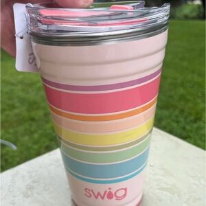 Multicolor Tumbler with Lid